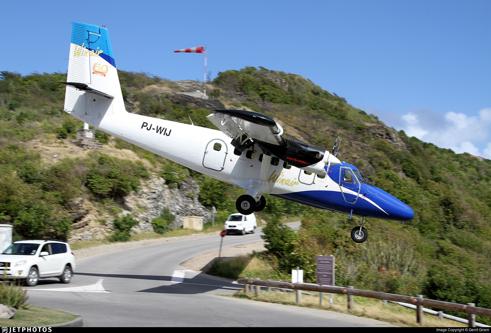 A Twin Otter landing at St Barth’s.