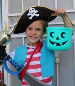 Creative Food-Free Finds for Your Teal Pumpkin