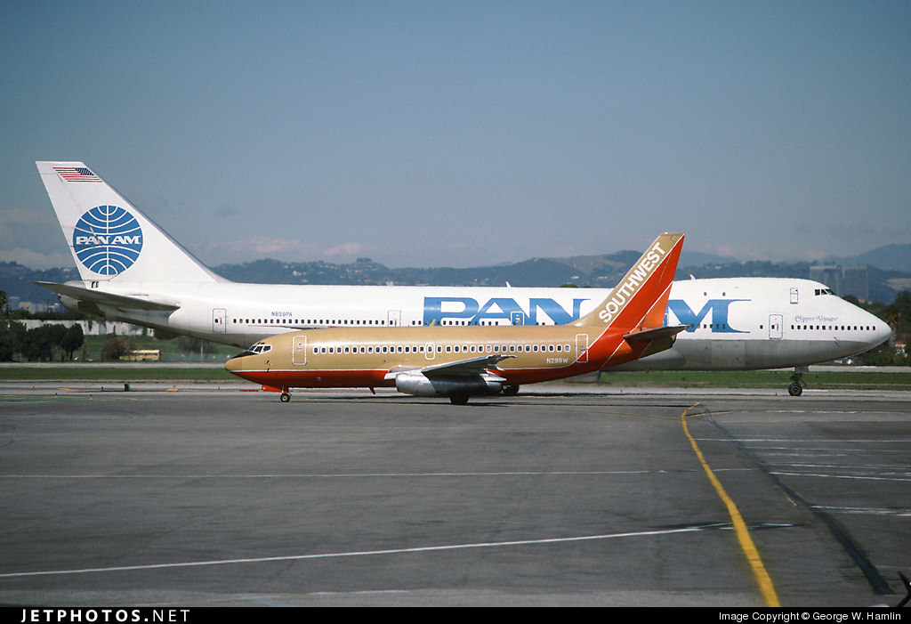 A Southwest Airlines 737-200 in front of a Pan Am 747