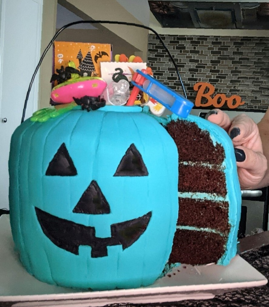 Top 9-Free Teal Pumpkin  Cake, Monster Cupcakes