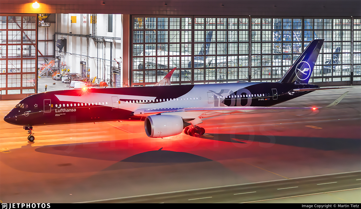 Lufthansa A350-900 in 100th anniversary livery