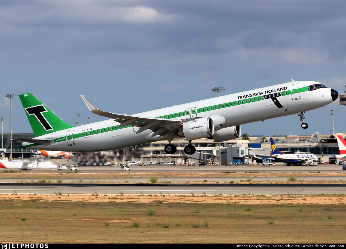 Transavia’s retro livery A321neo