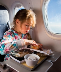 Airline Meals and Allergens: 2 Troubling Reactions to Hidden Nut 